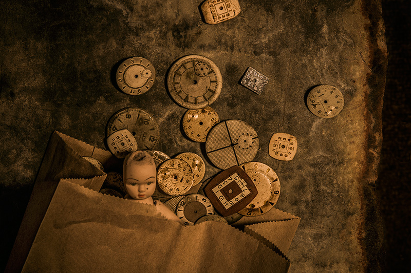 Many Faces (Bagged Series #37)